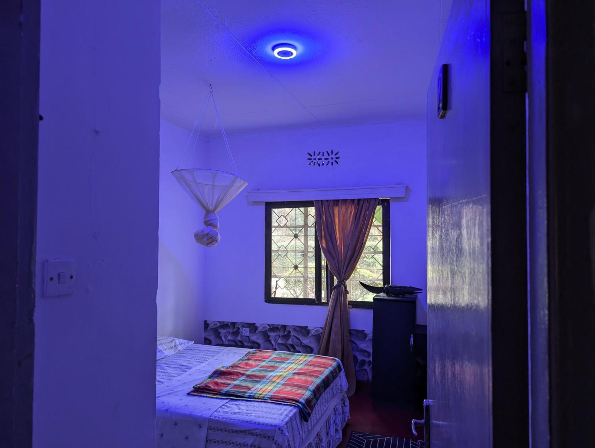 Dans Place Moshi Esterno foto